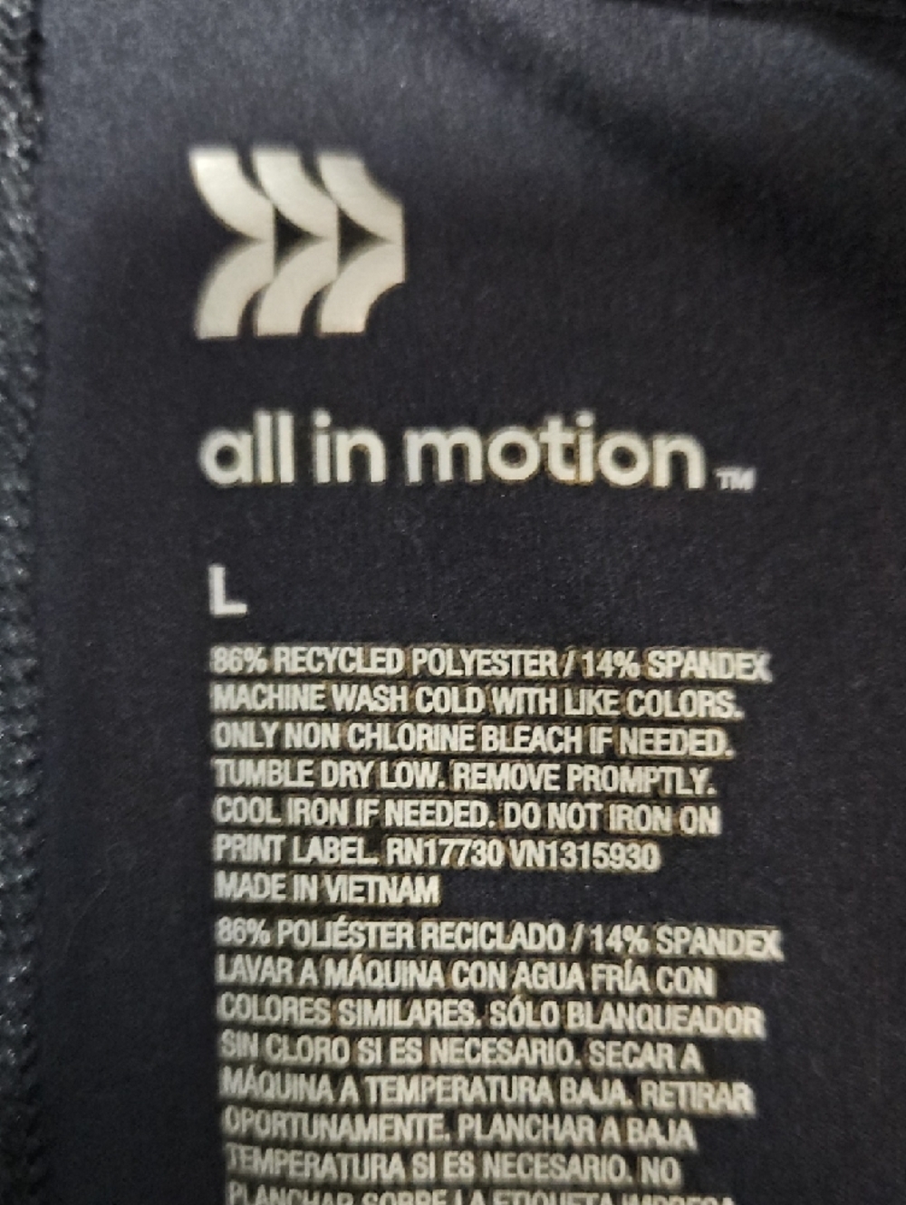 All in Motion Black Performance Pullover Hoodie Women’s Large - Picture 9 of 10